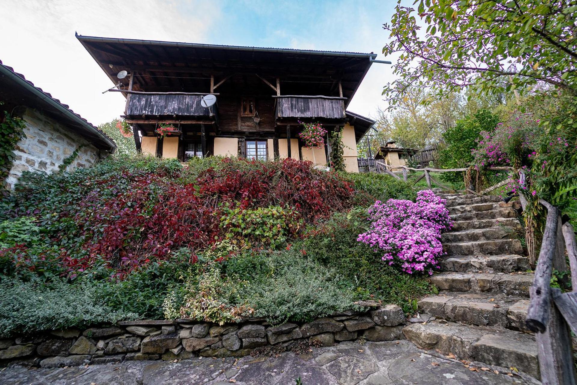 Guest House Kandaferi 2 Elena Exteriér fotografie