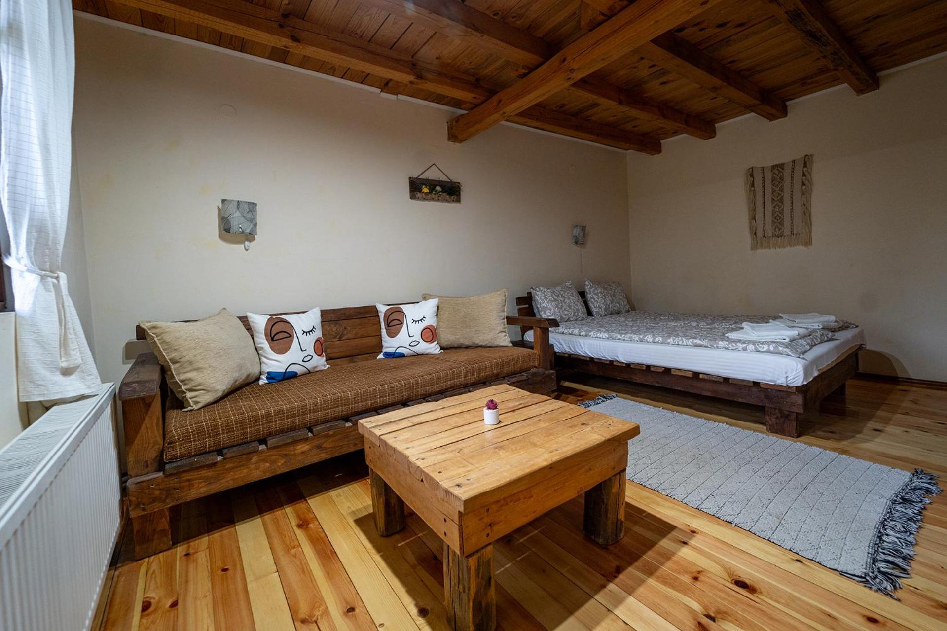 Guest House Kandaferi 2 Elena Exteriér fotografie