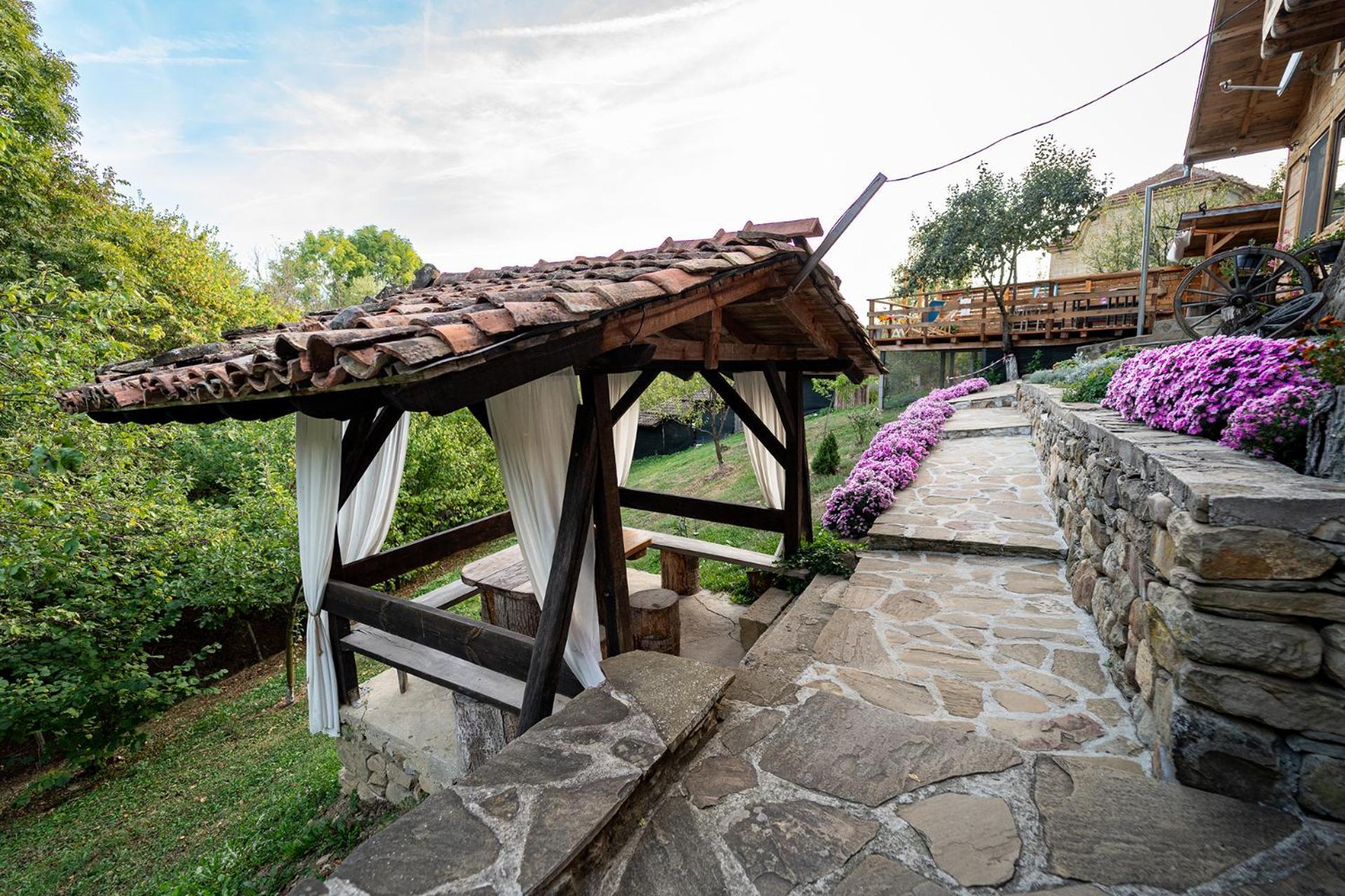Guest House Kandaferi 2 Elena Exteriér fotografie